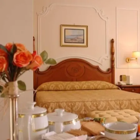 فندق Grand Vanvitelli