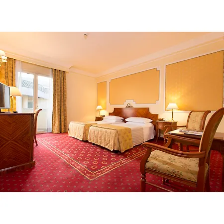 Hotel Grand Vanvitelli Caserta