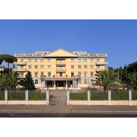 Hotel Grand Vanvitelli