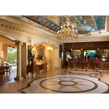 Grand Vanvitelli 4* Καζέρτα