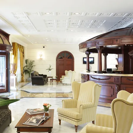 Grand Vanvitelli 4* Caserta