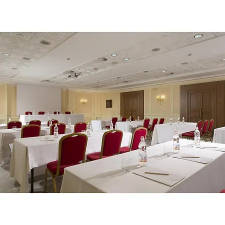 호텔 Grand Vanvitelli 4*