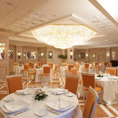 Grand Vanvitelli Hotel Caserta