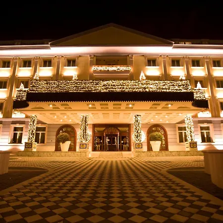 Grand Vanvitelli 4* Caserta
