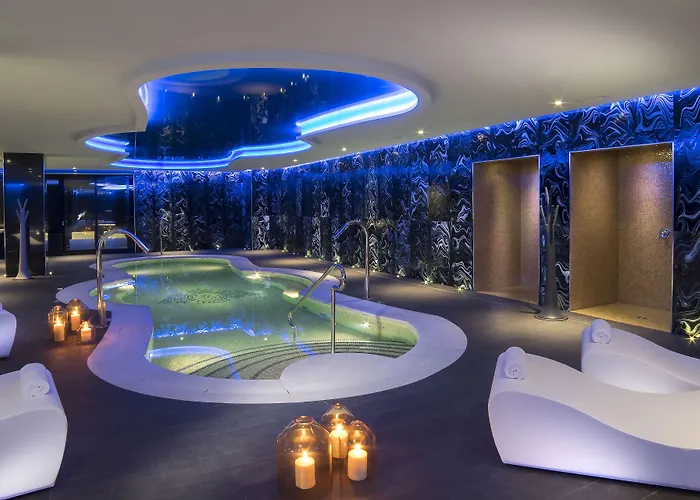 Grand Vanvitelli Hotel 4*