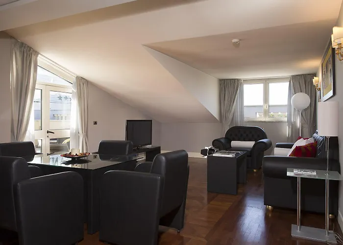 Hotel Grand Vanvitelli Caserta