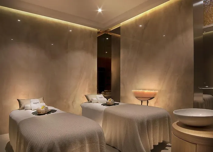 Grand Vanvitelli Hotel 4*