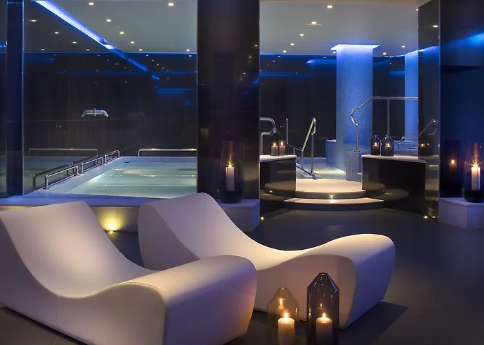 Grand Vanvitelli Hotell