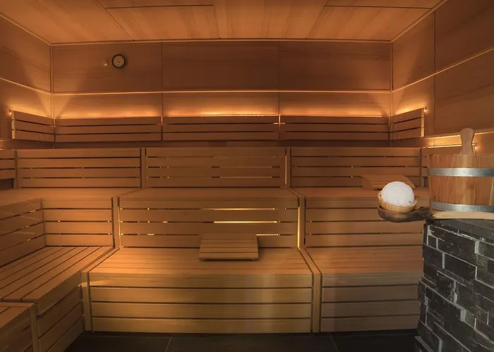 Grand Vanvitelli Hotel 4*