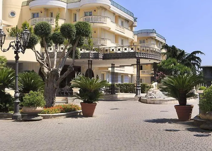 Hotel Grand Vanvitelli